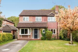 Tweed Close, Valley Park, Chandler’s Ford