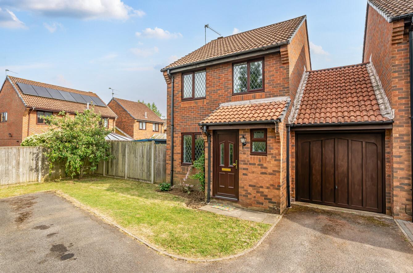 Irwell Close, Valley Park, Chandlers Ford