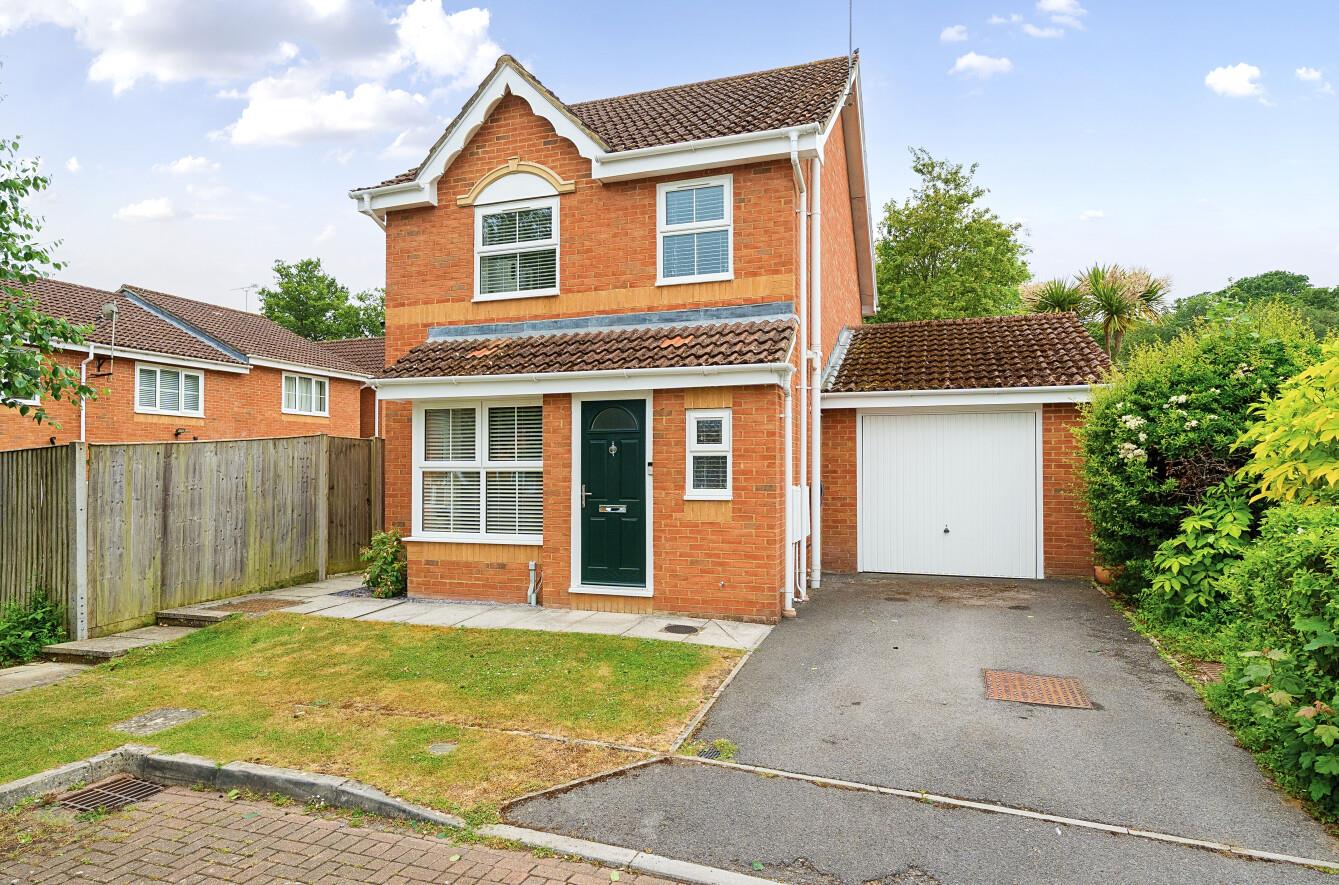 Tomkyns Close, Knightwood Park, Chandler's Ford