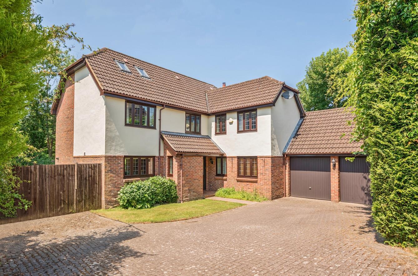 Guildford Drive, Valley Park, Chandler's Ford
