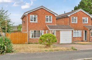 Fircroft Drive, Chandler’s Ford, Eastleigh