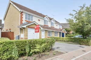 Larkspur Drive, Knightwood Park, Chandlers Ford