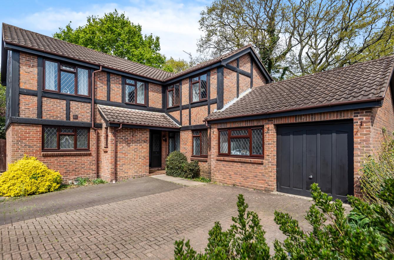 Guildford Drive, Valley Park, Chandlers Ford