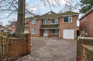 Oakwood Road, Chandler’s Ford, Eastleigh