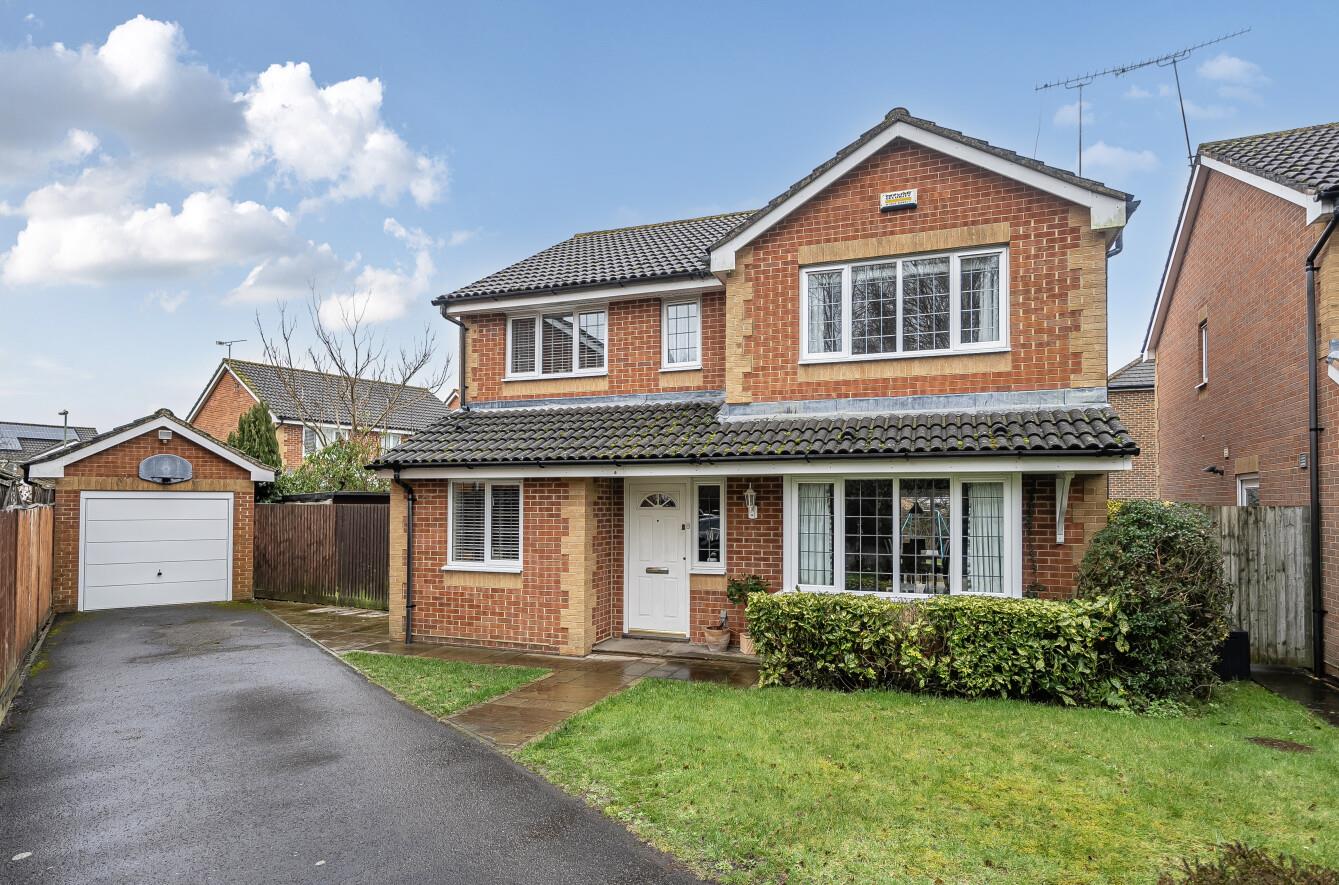 Sandringham Close, Knightwood Park, Chandler’s Ford
