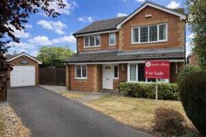 Sandringham Close, Knightwood Park, Chandler’s Ford