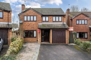 Medway Drive, Valley Park, Chandler’s Ford