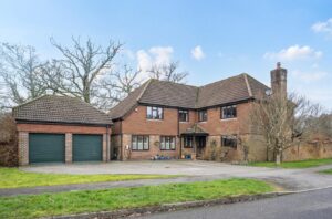 Cranbourne Drive, Otterbourne, Winchester