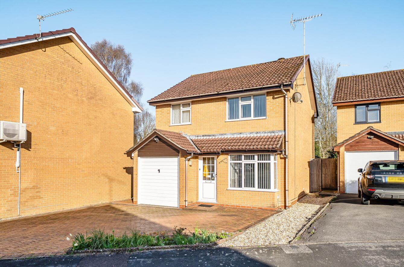 Donnington Drive, Valley Park, Chandler’s Ford