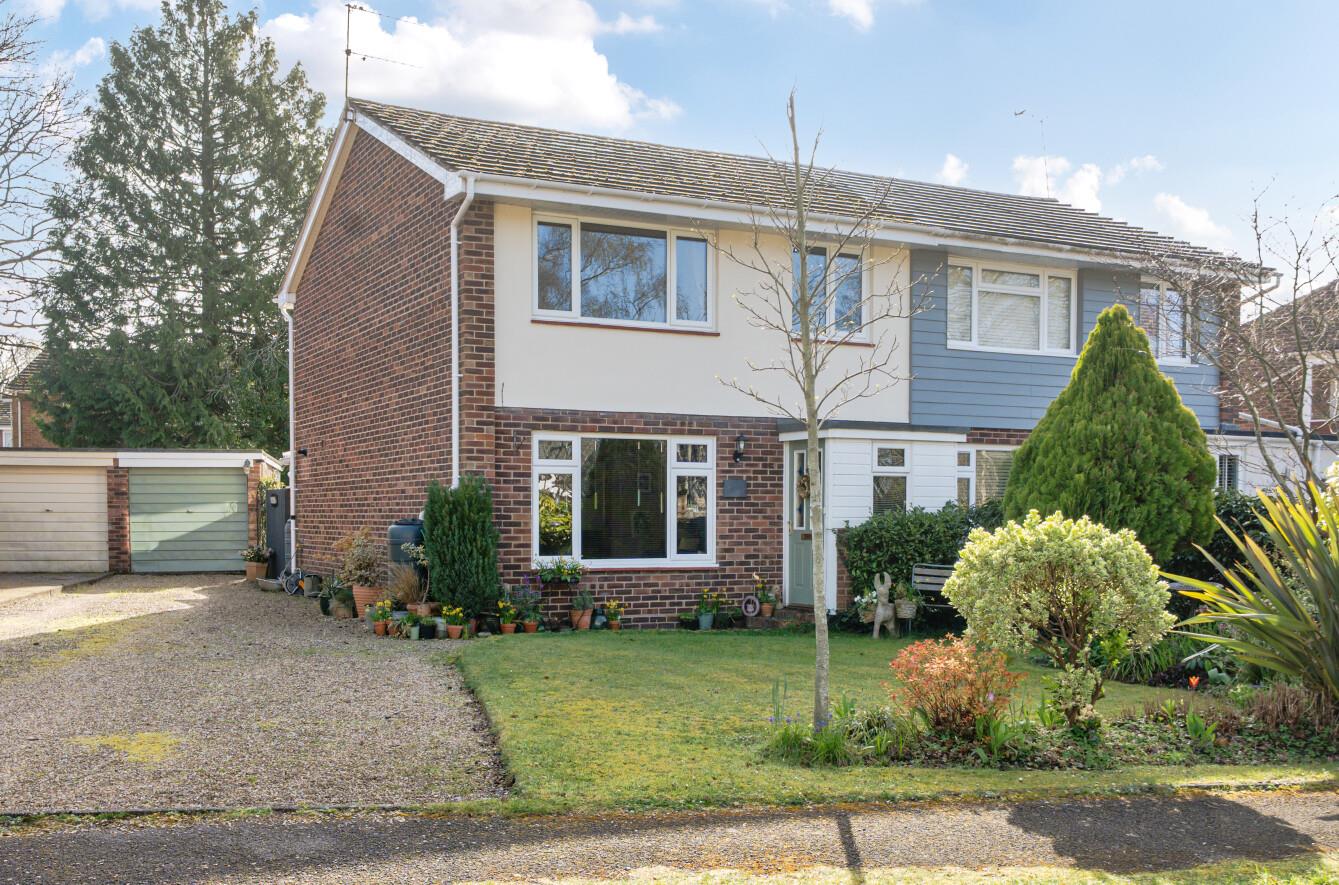 Charnwood Crescent, Hiltingbury, Chandler’s Ford