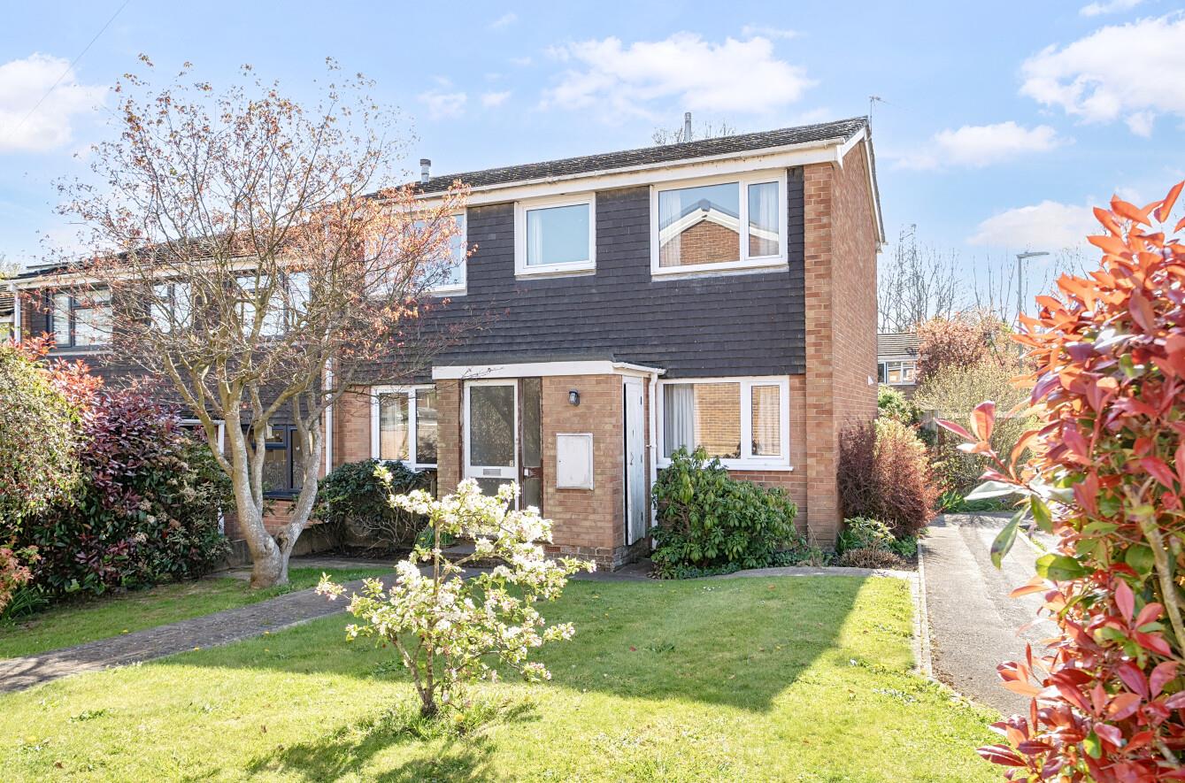 Porteous Crescent, Peverells Wood, Chandler’s Ford