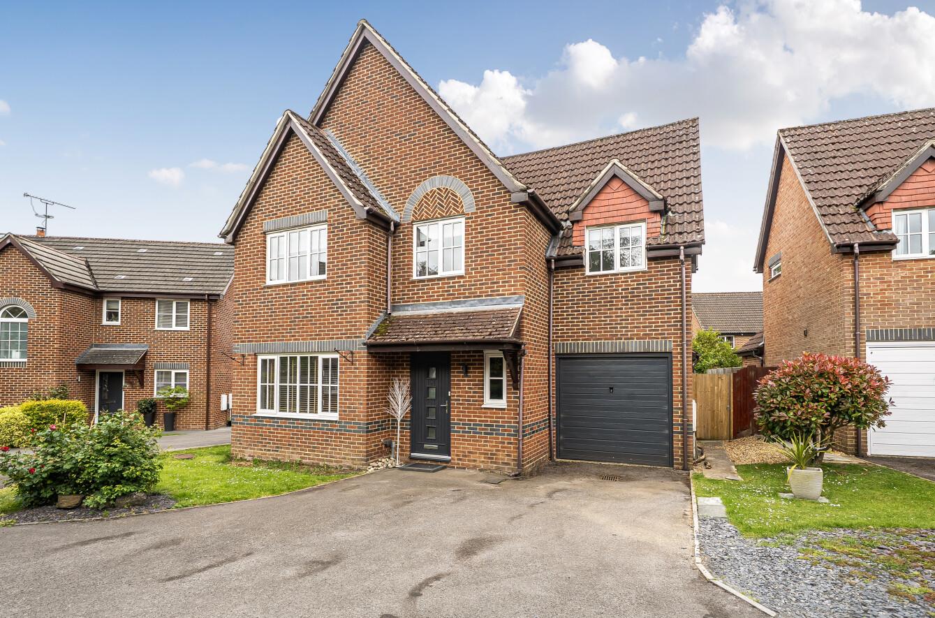 Sir Lancelot Close, Knightwood Park, Chandlers Ford