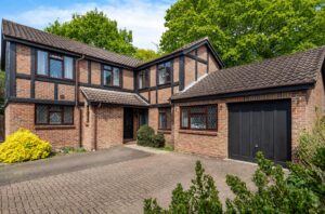 Guildford Drive, Valley Park, Chandler’s Ford