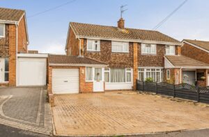 Carisbrooke Crescent, Chandler’s Ford
